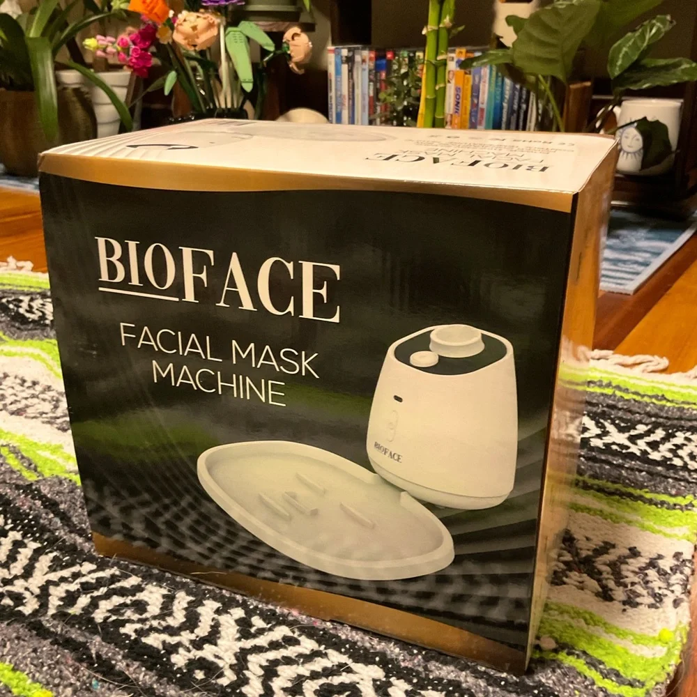 BioFace Facial Mask Machine - Picture 1 of 1